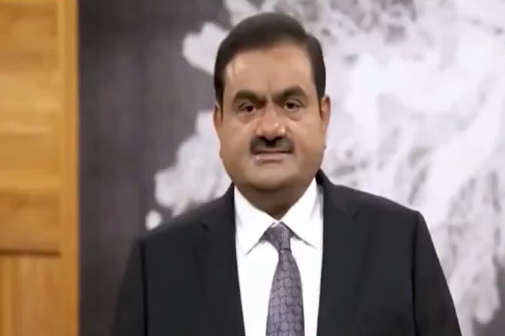 US issues arrest warrant against Indian billionaire Adani following indictment for bribery