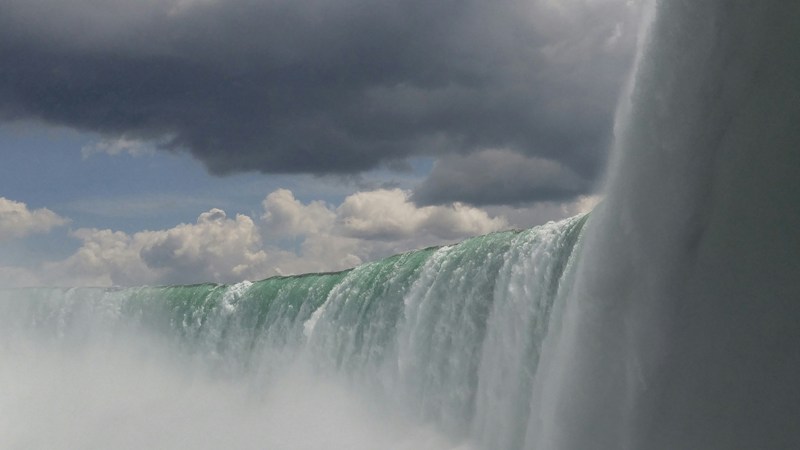 A New York mother and her two children died after jumping off Niagara falls in the USA