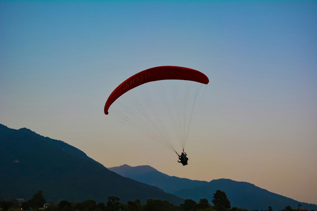 Paragliding in Bir. Photo courtesy: Unsplash