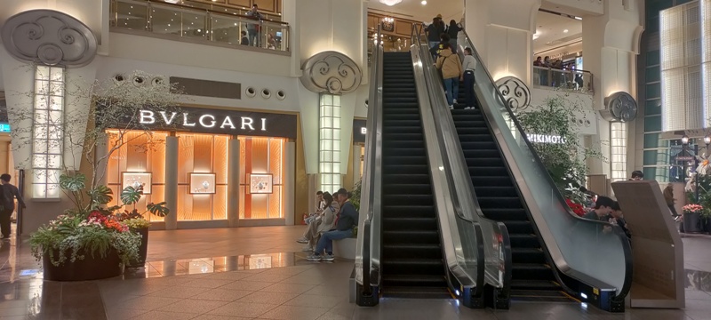 Luxury stores inside Taipei 101
