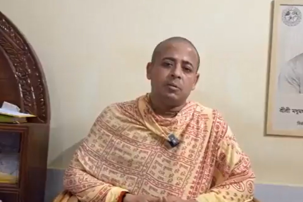 Bangladesh: Court rejects bail hearing plea of Hindu priest Chinmoy Krishna Das