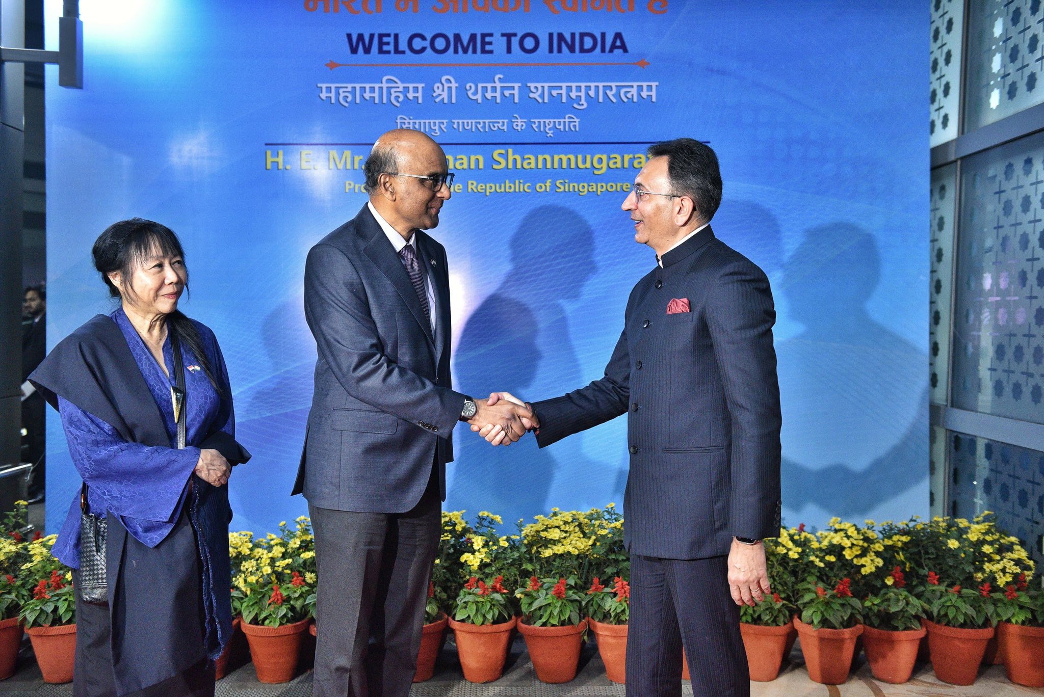Singapore President Shanmugaratnam arrives in India for 5-day state visit