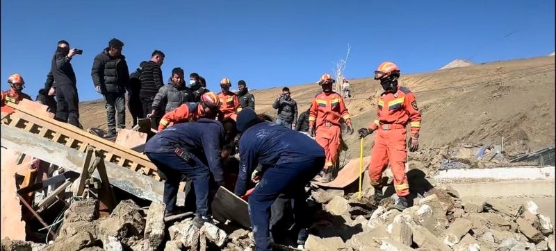 Tibet earthquake: Death toll touches 126, rescuers brave chilling cold to carry out operation