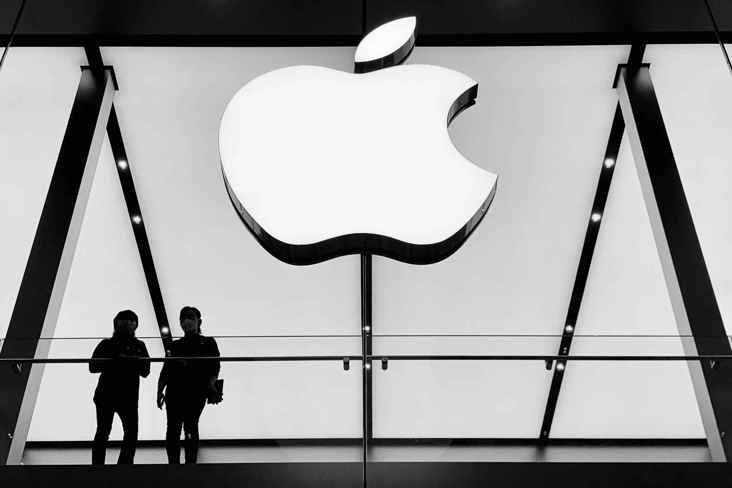 Siri spying lawsuit: Apple agrees to pay USD 95 million