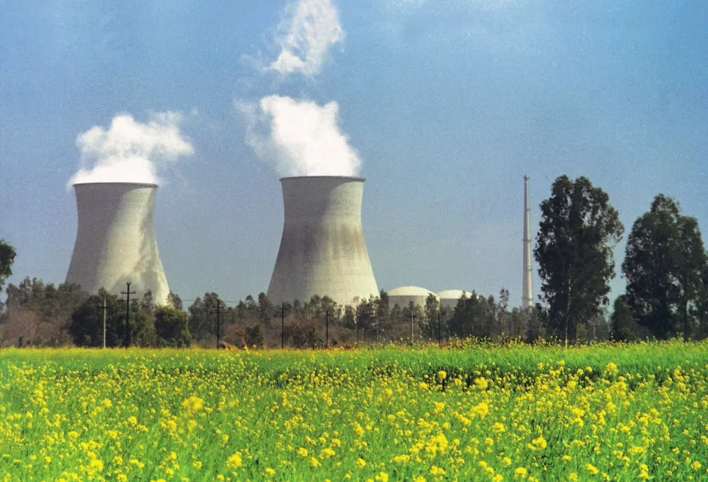 Cooling towers of Narora Atomic Power Station in Northern India's Uttar Pradesh. Photo courtesy: DAE (GODL-India)/Wikipedia