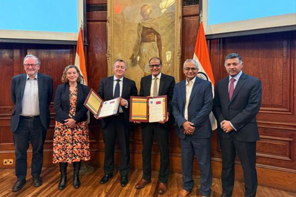 India-UK expand collaboration in telecom, AI
