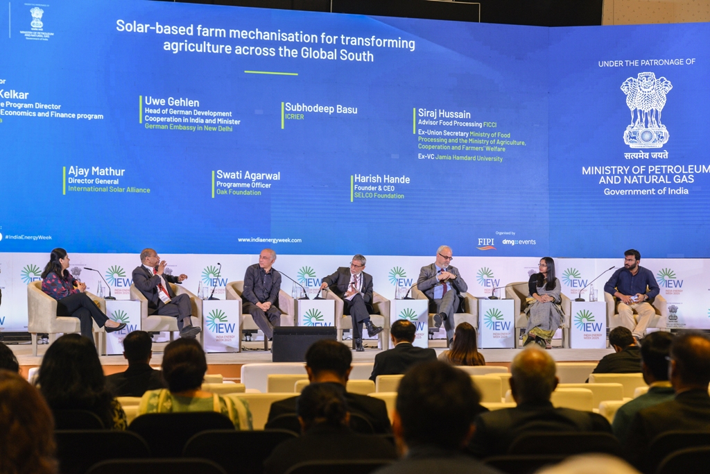 The panel highlighted how solar energy can boost agricultural productivity, lower costs, and integrate food and energy security. Photo courtesy: India Energy Week