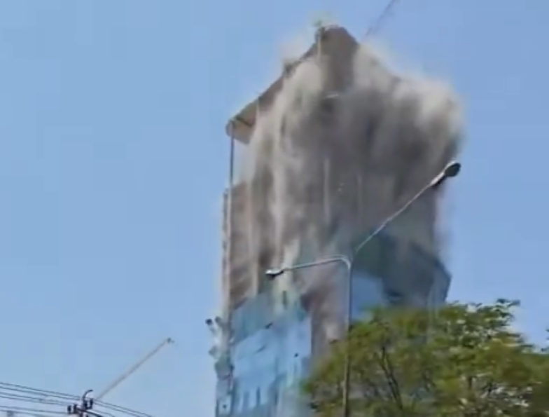 Thailand: Four Chinese nationals arrested for illegally entering collapsed Bangkok site to retrieve documents