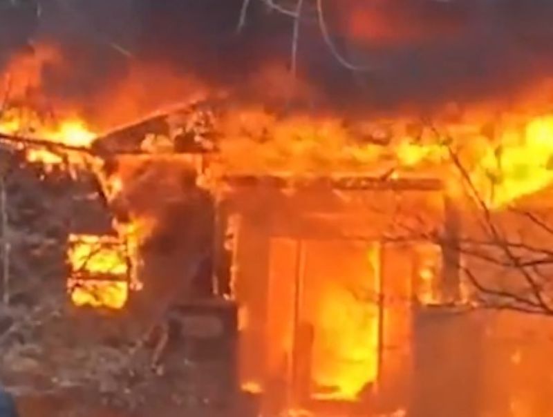 US: One dead after small plane crashes into residential house in Minneapolis suburb