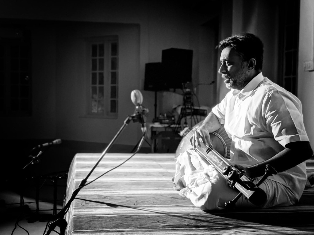 Singapore is one of the few places where Tamizhum Naanum is held during the Tamil language month.