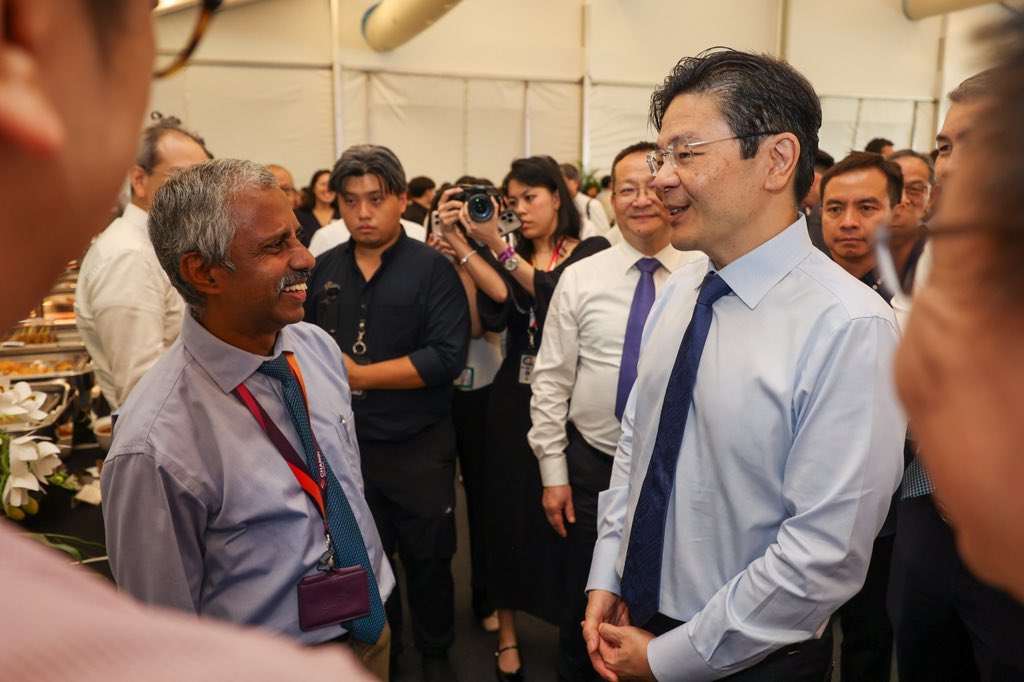 Lawrence Wong staff interaction