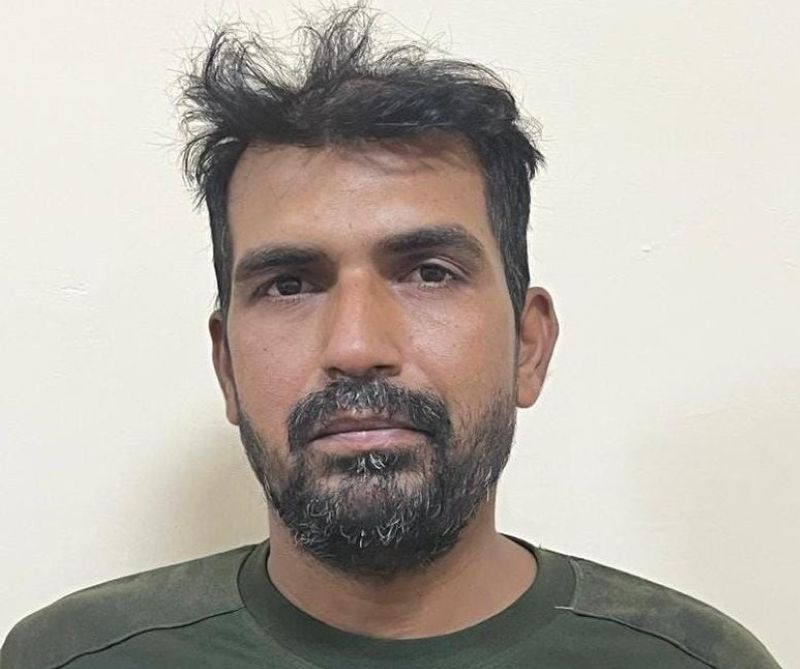 Pakistan hands over detained BSF soldier Purnam Kumar Shaw to India