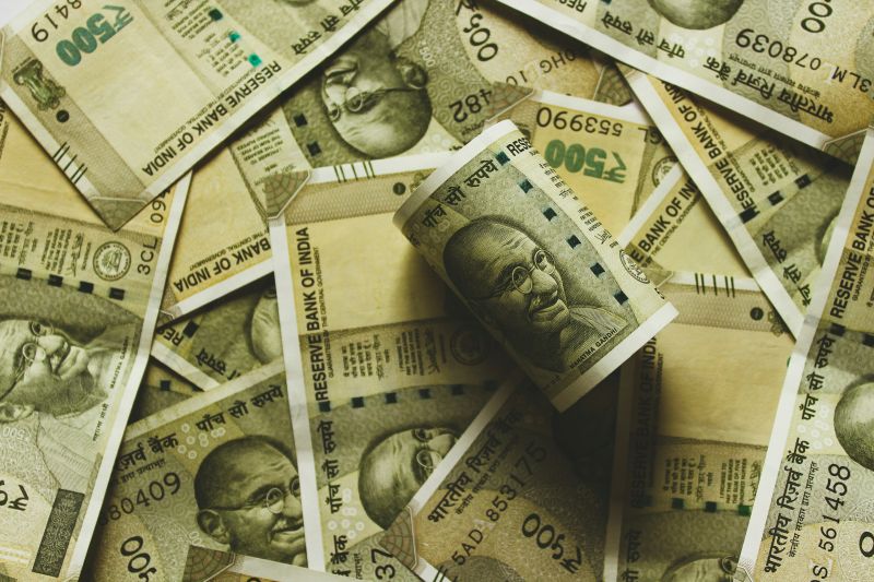 The Indian government on Rs. 500 rejected fake news over discontinuation of currency notes as circulated in a viral Youtube video