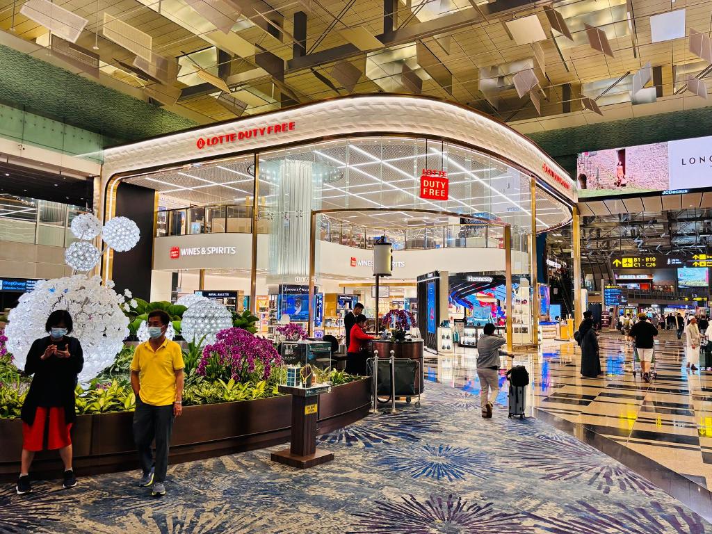 Changi Lotte Duty free Shop