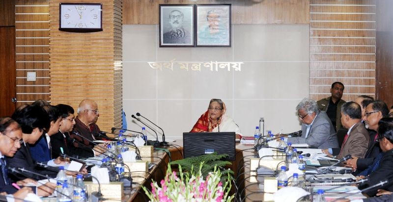 Bangladesh: Ousted PM Sheikh Hasina sentenced to six months in prison in contempt case