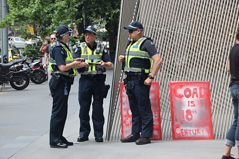Shooting in rural Australian property leaves 2 Victorian Police Officers dead, 1 injured