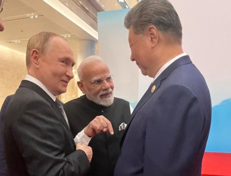 “It’s a shame to see Modi getting in bed with Xi Jinping and Putin”: Trump aide about SCO meet